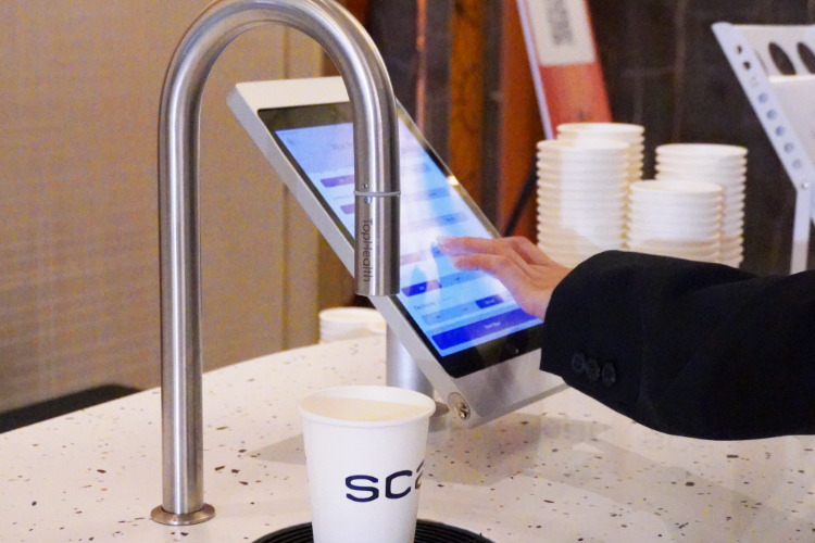 TopHealth brought customisable functional hydration to MTE Hanoi 2026